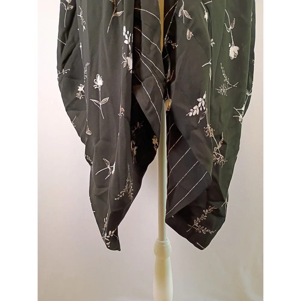 Dark Academia Valerie Stevens II Womens 22W Black Silk Floral Pinstripe Wrap